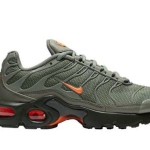 Meet your Posher, Destiny